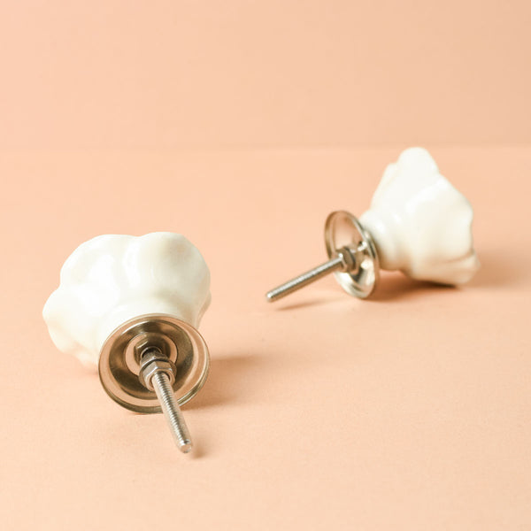Winnie White Rose Knob